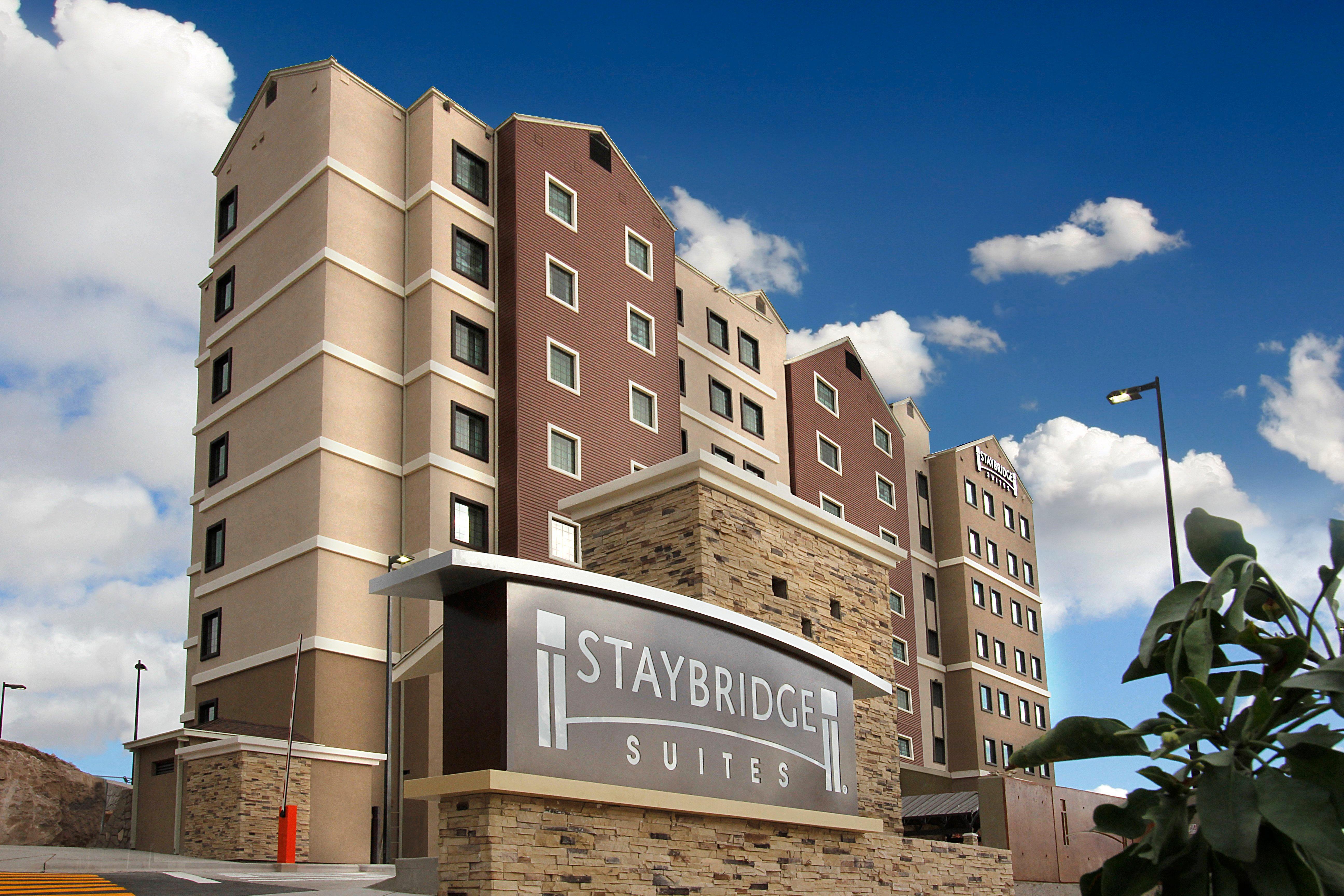 Staybridge Suites Chihuahua, An Ihg Hotel Exterior photo